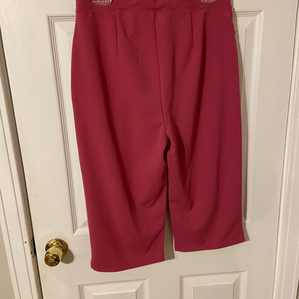 Women’s Tailored Pull-On Pants in Deep Pink - Picture 7 of 8